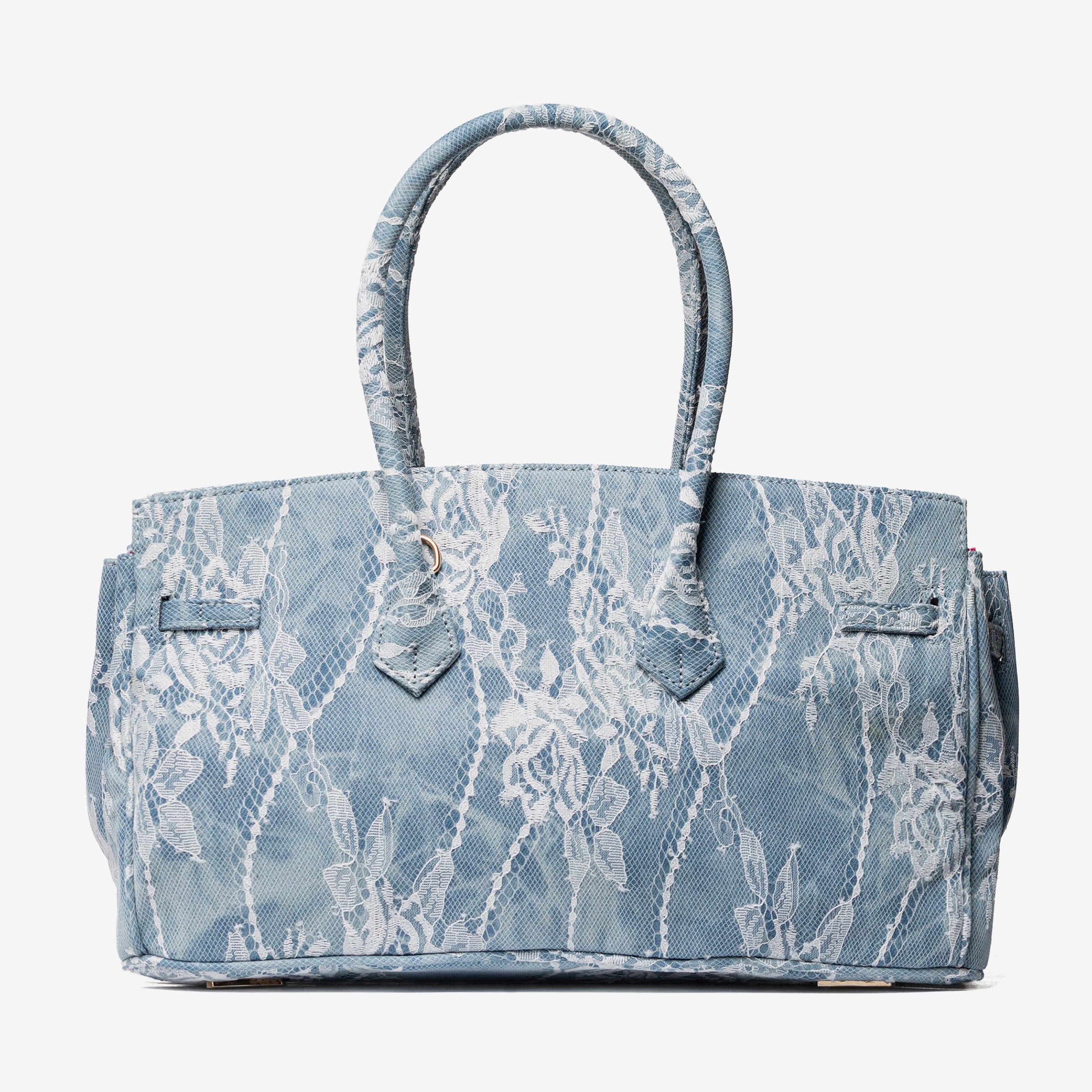 Grace M Lace
