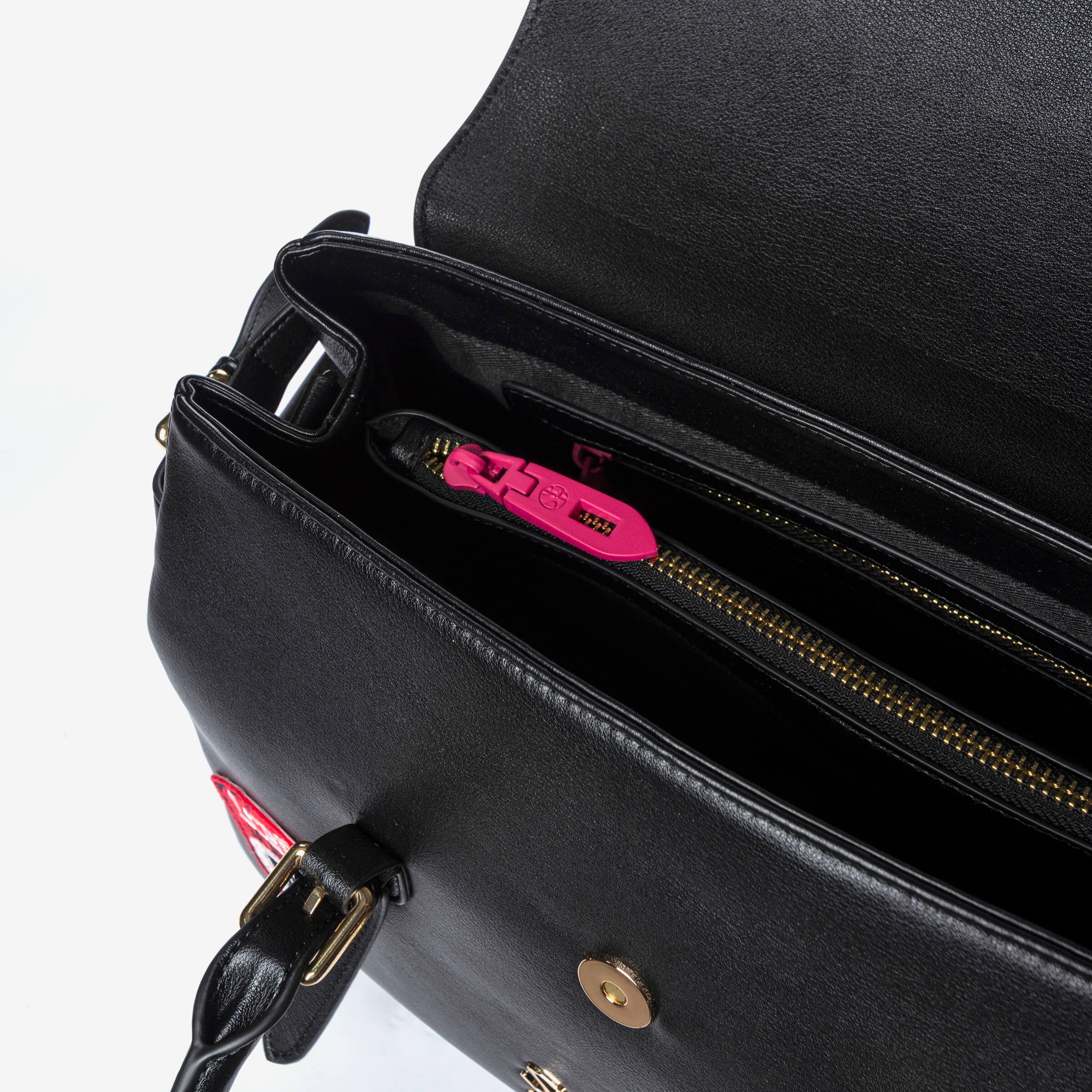 Luisita Medium Patch Black