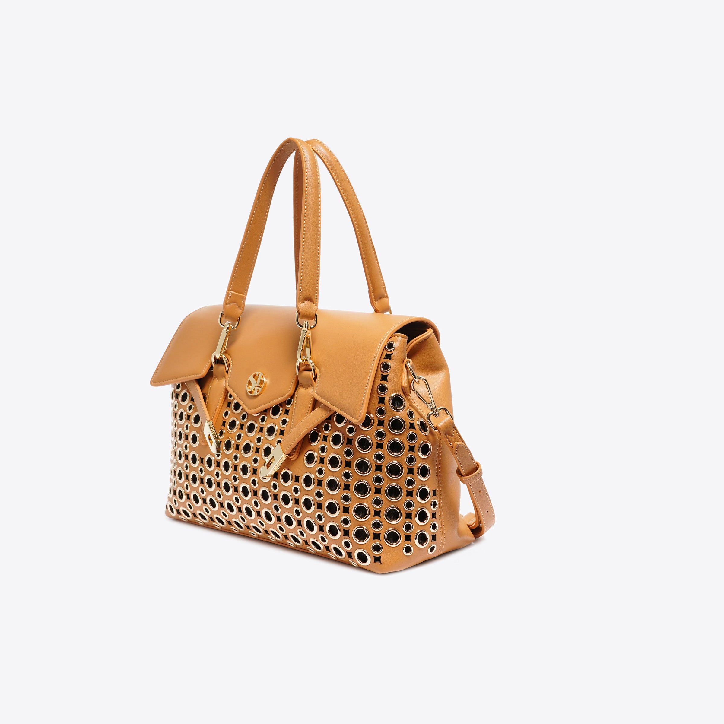 Quiny hole Medium Tan