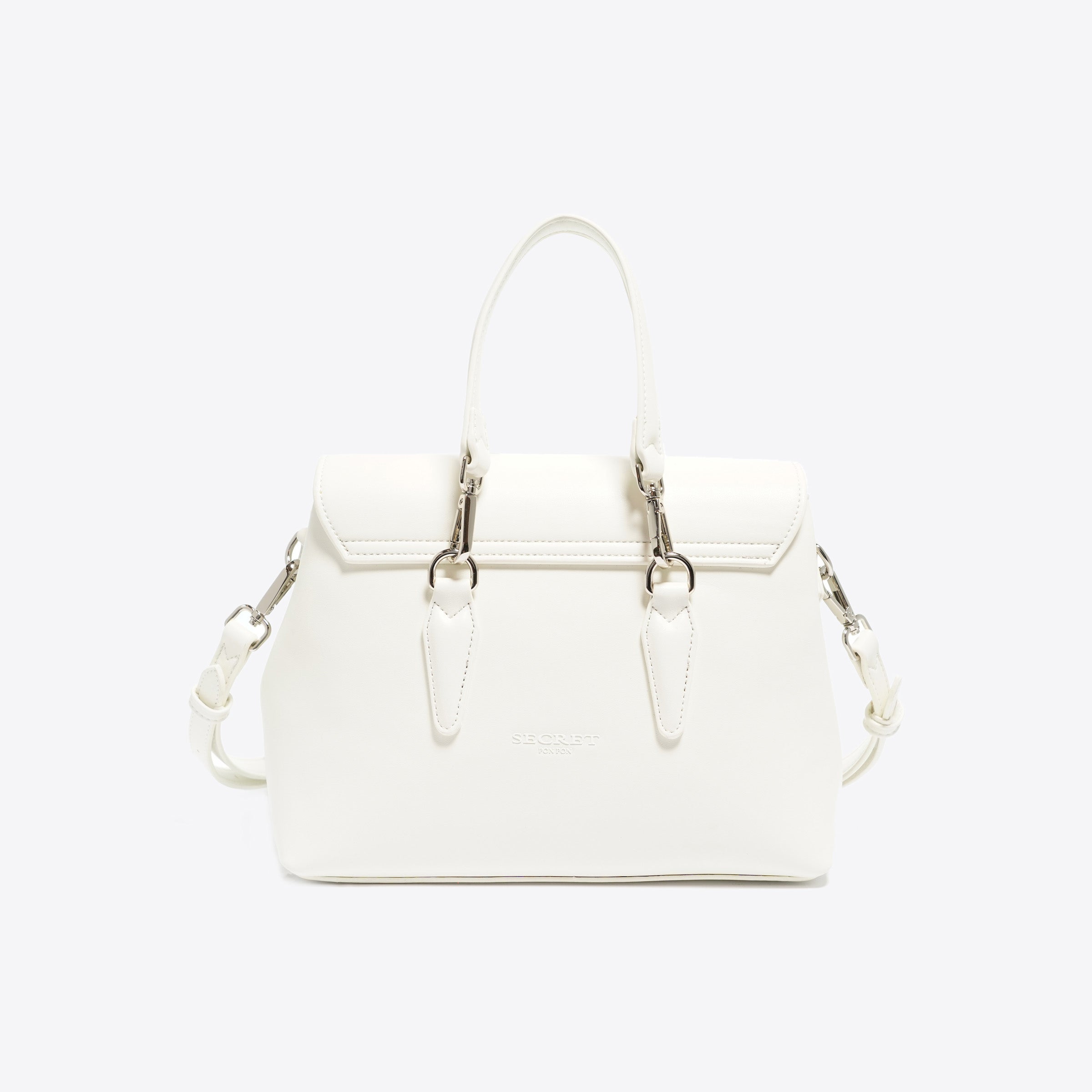 Quiny hole small white